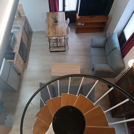 Apartamentos Turisticos Avila Puerta De Los Leales 1-2 외부 사진