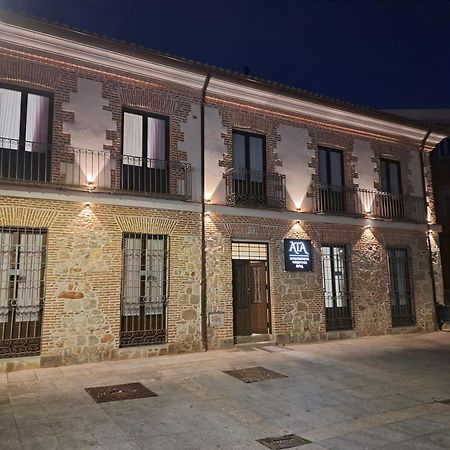 Apartamentos Turisticos Avila Puerta De Los Leales 1-2 외부 사진