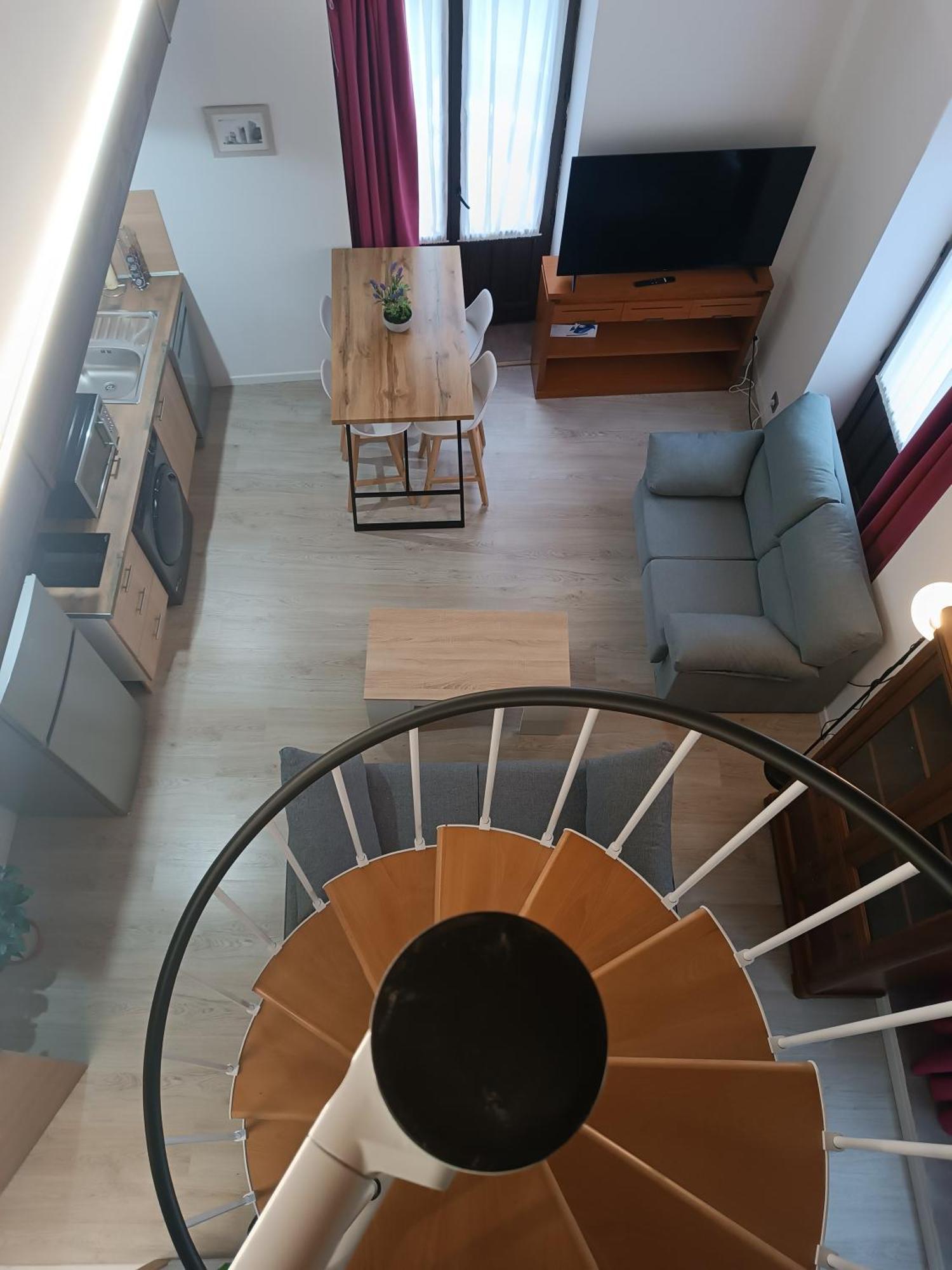 Apartamentos Turisticos Avila Puerta De Los Leales 1-2 외부 사진